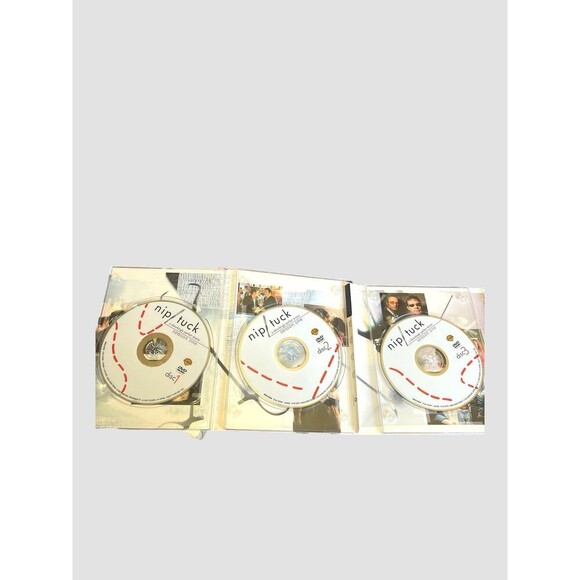 Nip/Tuck - The Complete First Season (DVD, 2004, 5-Disc Set) - Picture 5 of 6